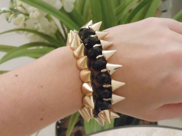 Conjunto Pulseiras Spikes + Pedra